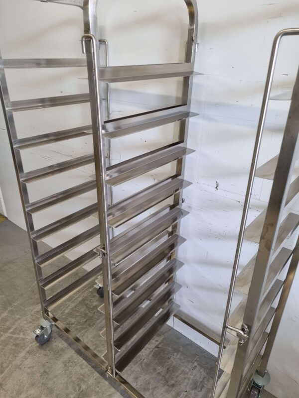 RVS HCB Regaalwagen voor 18 waskratten waskorven 50 x 50 cm Horeca - Afbeelding 4