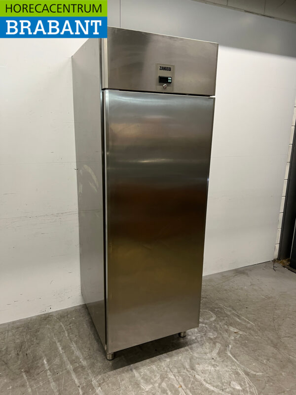 RVS Zanussi Koelkast koeling 670 liter 230V Horeca - Afbeelding 2