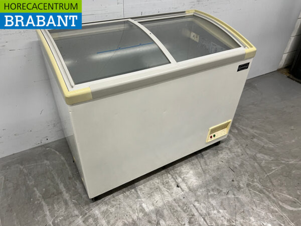 Combisteel Vrieskist Winkelvriezer 236 liter 230V Horeca - Afbeelding 3