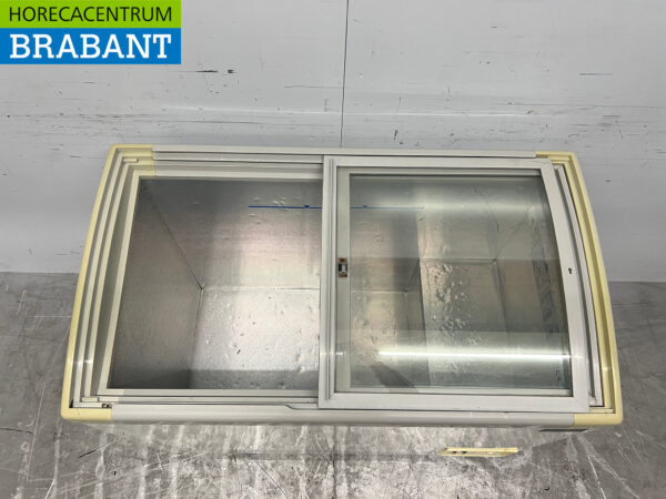 Combisteel Vrieskist Winkelvriezer 236 liter 230V Horeca - Afbeelding 4