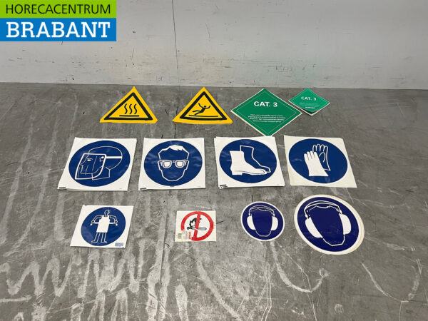 Set Veiligheidspictogrammen en veiligheidssymbolen Stickers