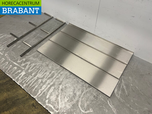 RVS Wandschap schap 3 laags 138 x 30 cm Horeca - Afbeelding 2