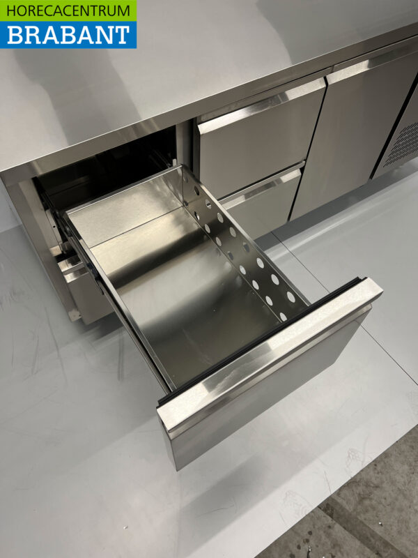 HCB RVS Koelwerkbank 4 laden en 1 deur 179,5 cm 230V Horeca - Afbeelding 5