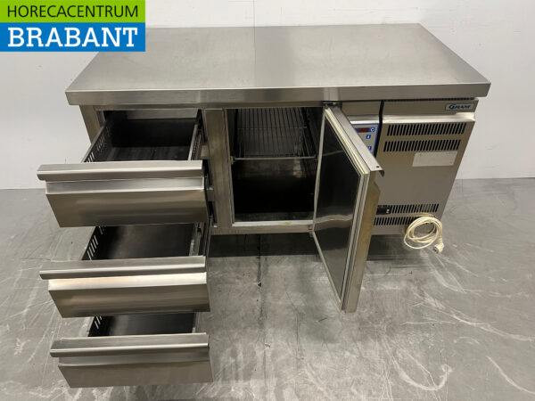 RVS Gram Koelwerkbank 1 deur en 3 laden 136,5 cm 230V Horeca - Afbeelding 4