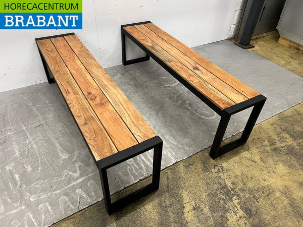 Bolero set van 2 stalen banken met houten zitting Horeca - Afbeelding 2