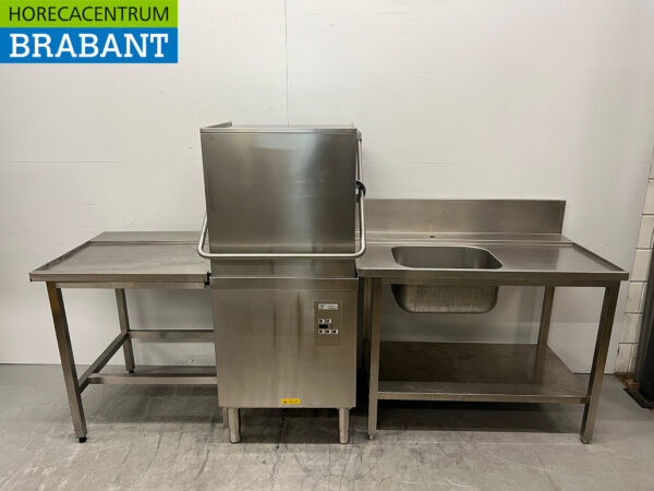 RVS Zanussi Doorschuifvaatwasser met aan- en afvoertafel Wasstraat 400V Horeca