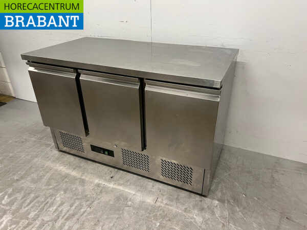 RVS Saro Koelwerkbank 3 deuren 136 cm 230V Horeca - Afbeelding 2