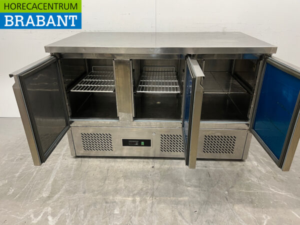 RVS Saro Koelwerkbank 3 deuren 136 cm 230V Horeca - Afbeelding 4