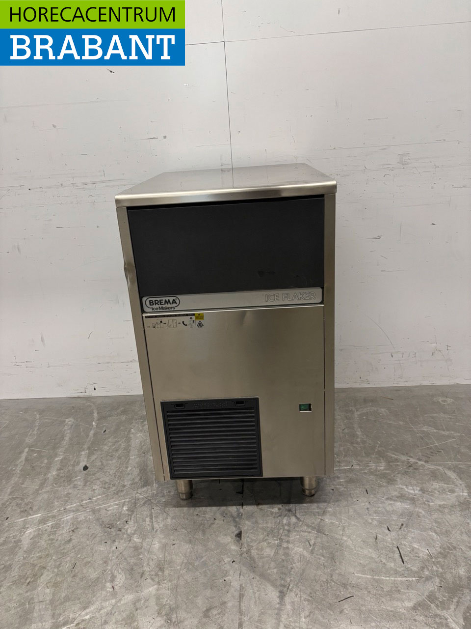 RVS Brema GB 903 A HC Schilferijsmachine 113 kg per dag 230V Horeca