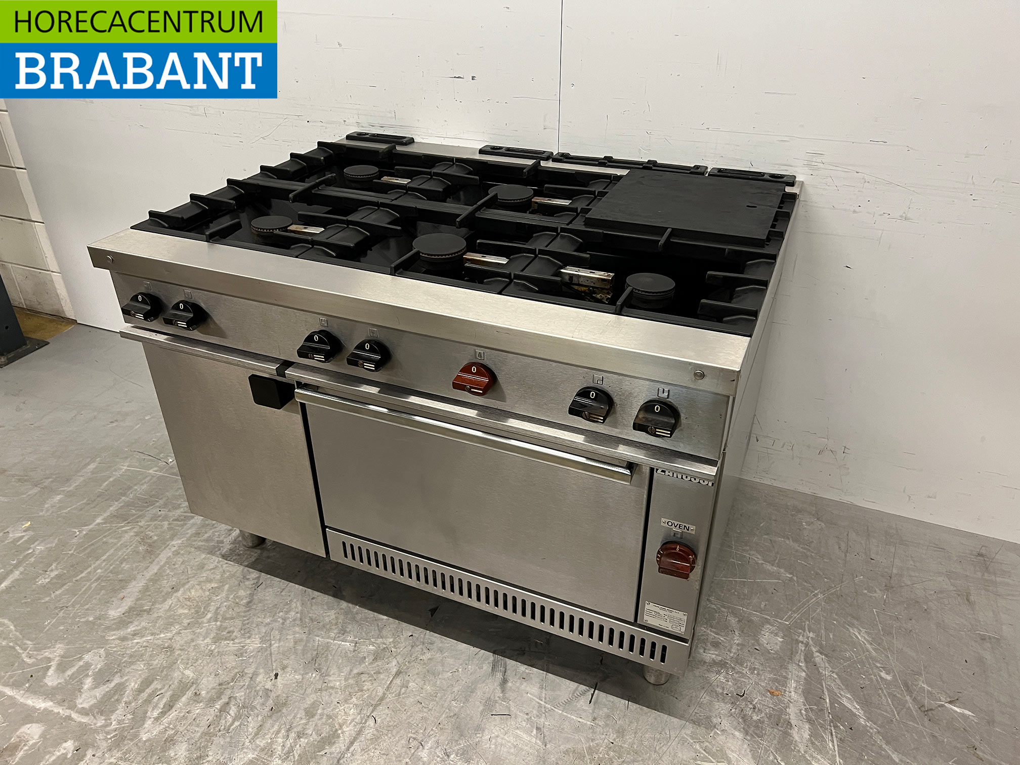 RVS Zanussi 6 pits fornuis met oven en warmhoudkast GAS Horeca - Afbeelding 2
