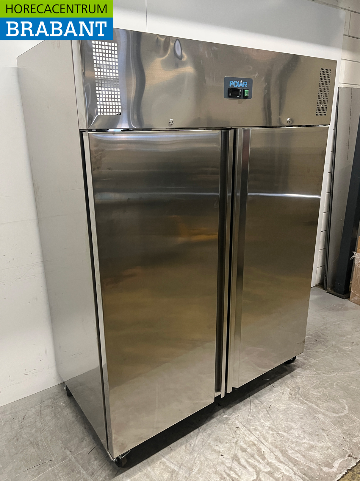 RVS Polar U635 Dubbeldeurs 2-deurs Vriezer Vrieskast 1300 liter 230V Horeca - Afbeelding 3