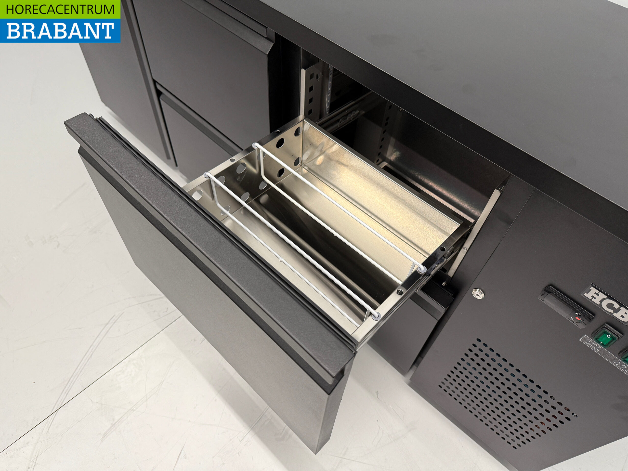 HCB Backbar Barkoeling 1 deur en 4 laden 425 liter 200,5 cm 230V Horeca - Afbeelding 5