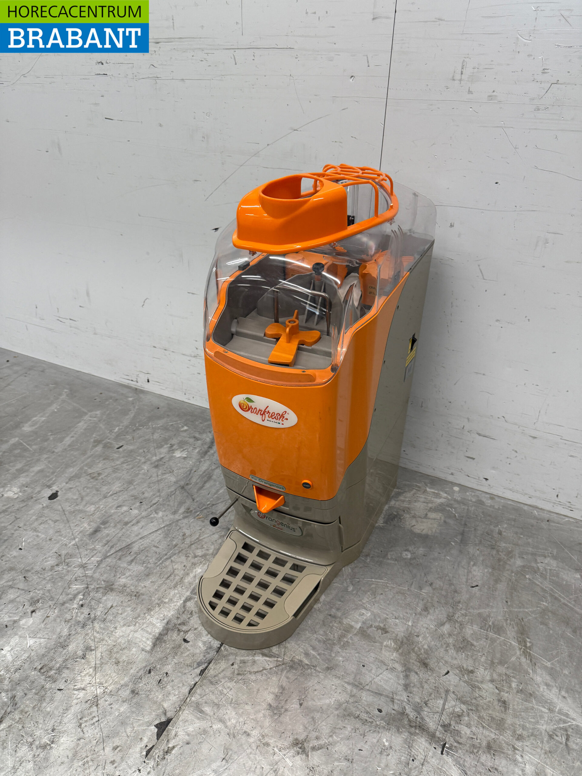 Oranfresh Orangenius sinaasappelpers citruspers 230V Horeca - Afbeelding 2