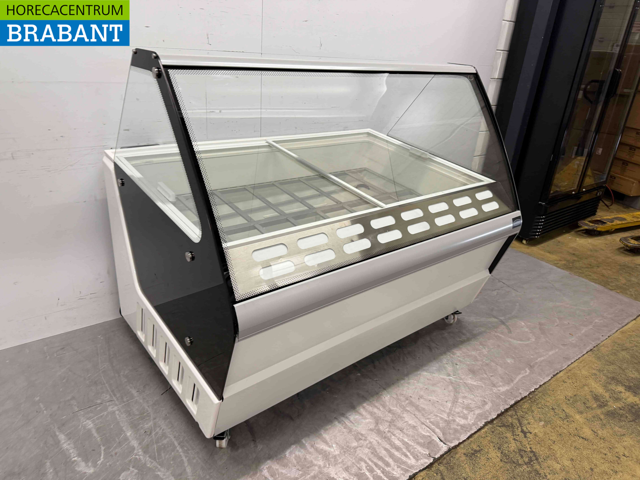 Verrijdbare Combisteel Hawai Schepijsvitrine 16 bakken 230V Horeca - Afbeelding 2