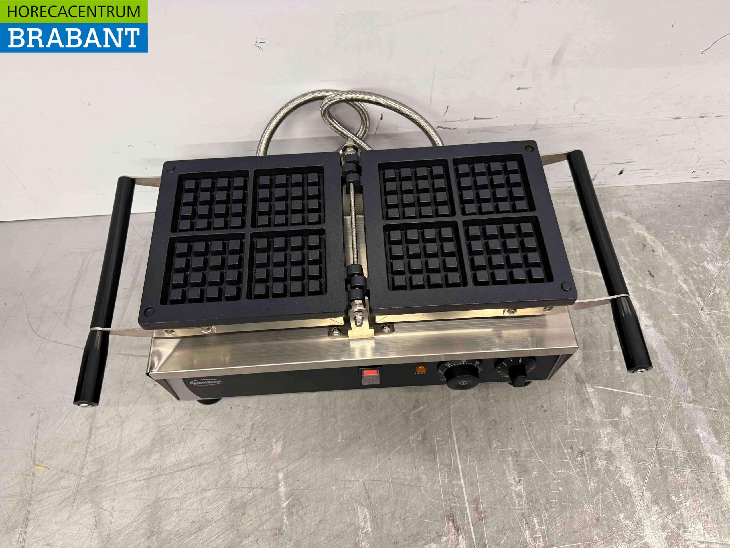 Combisteel RVS Kantelbare wafelijzer met timer 230V Horeca - Afbeelding 2