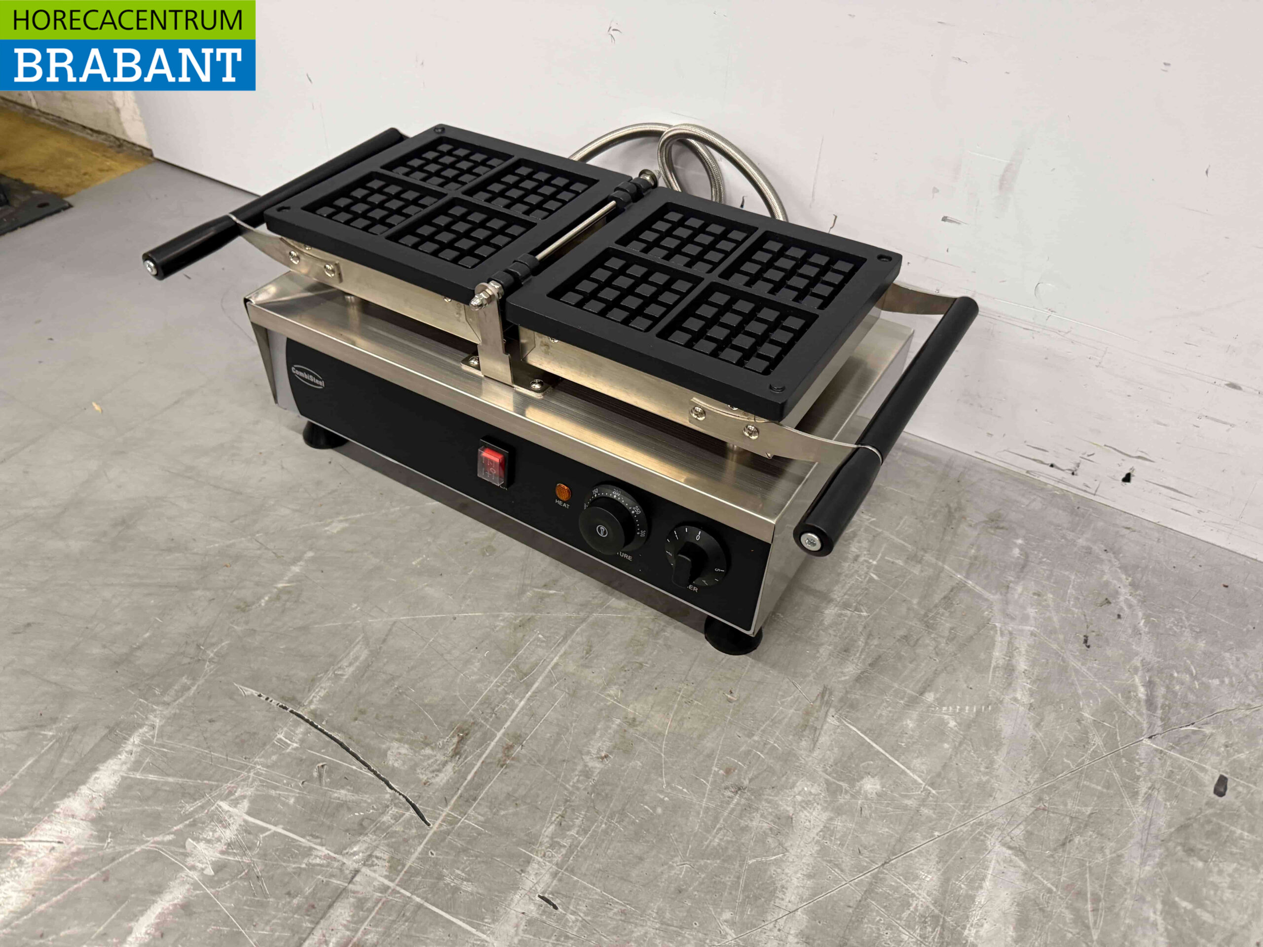 Combisteel RVS Kantelbare wafelijzer met timer 230V Horeca - Afbeelding 3