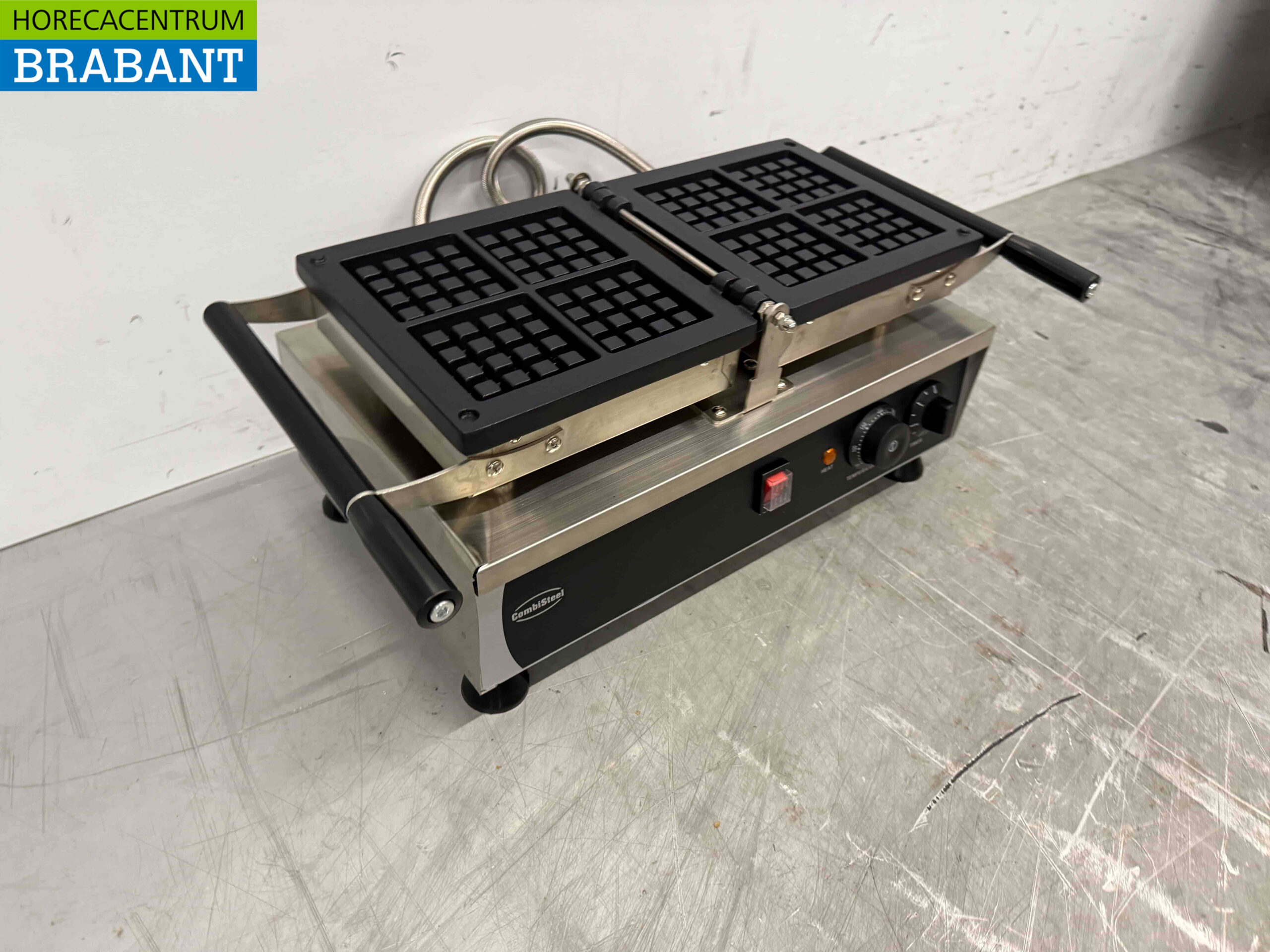 Combisteel RVS Kantelbare wafelijzer met timer 230V Horeca - Afbeelding 4