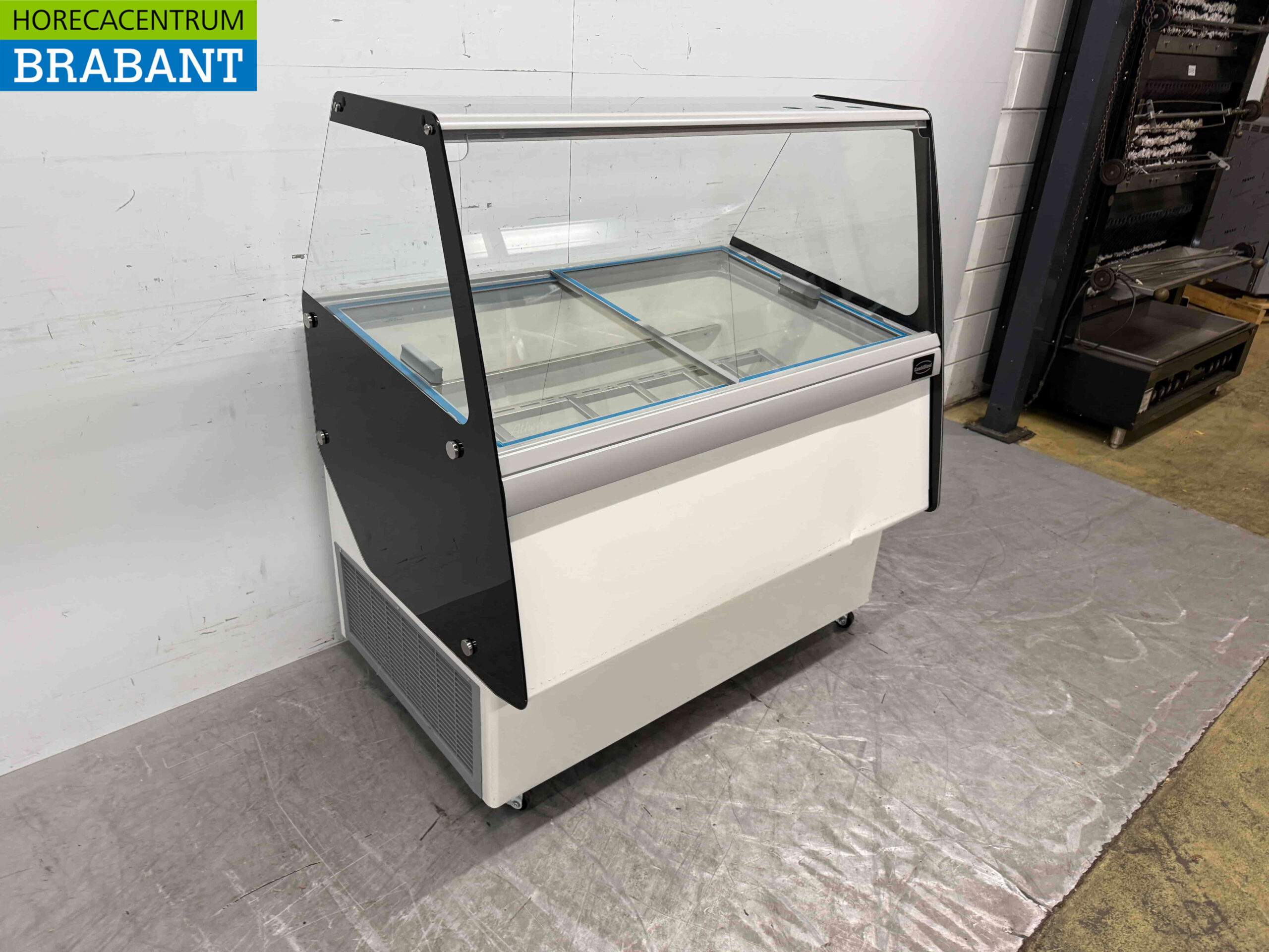 Verrijdbare Combisteel Ibiza Schepijsvitrine 8 bakken 230V Horeca - Afbeelding 2