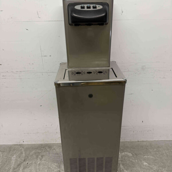 Cosmetal Waterdispenser Gekoelde dispenser 230V Horeca