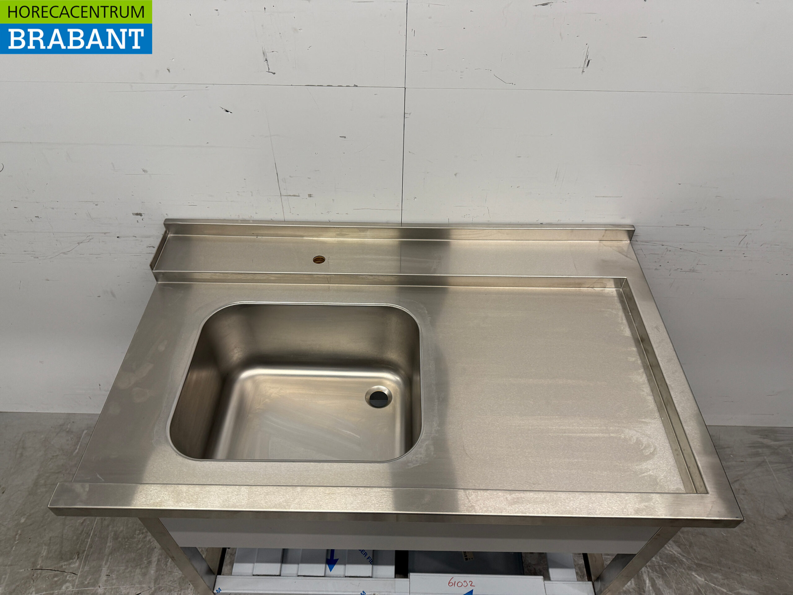 RVS Aanvoertafel tbv doorschuifvaatwasser 120 cm Horeca - Afbeelding 4