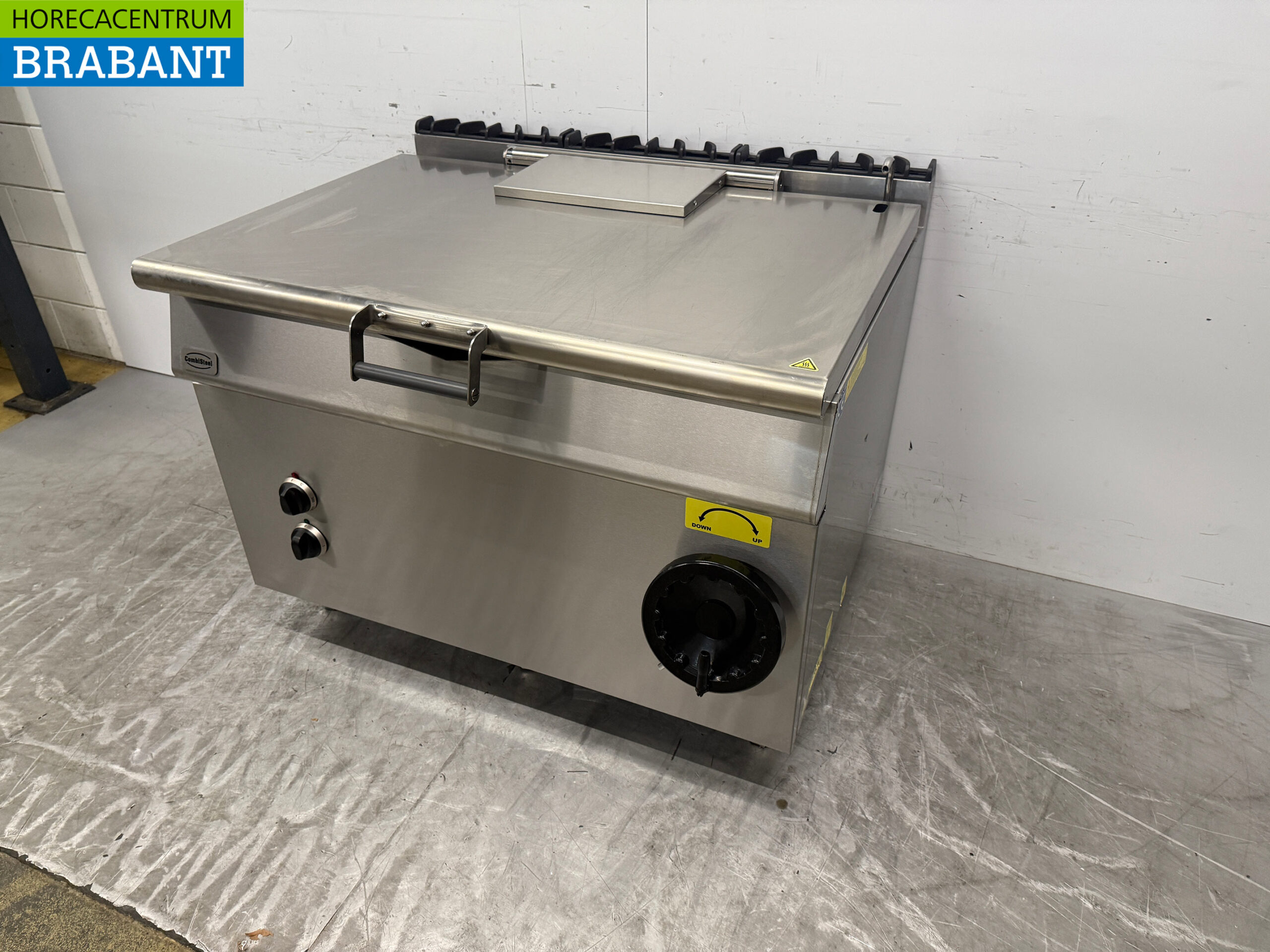 RVS Combisteel Kantelbare Braadslee 120 liter 120 cm 400V Horeca - Afbeelding 2