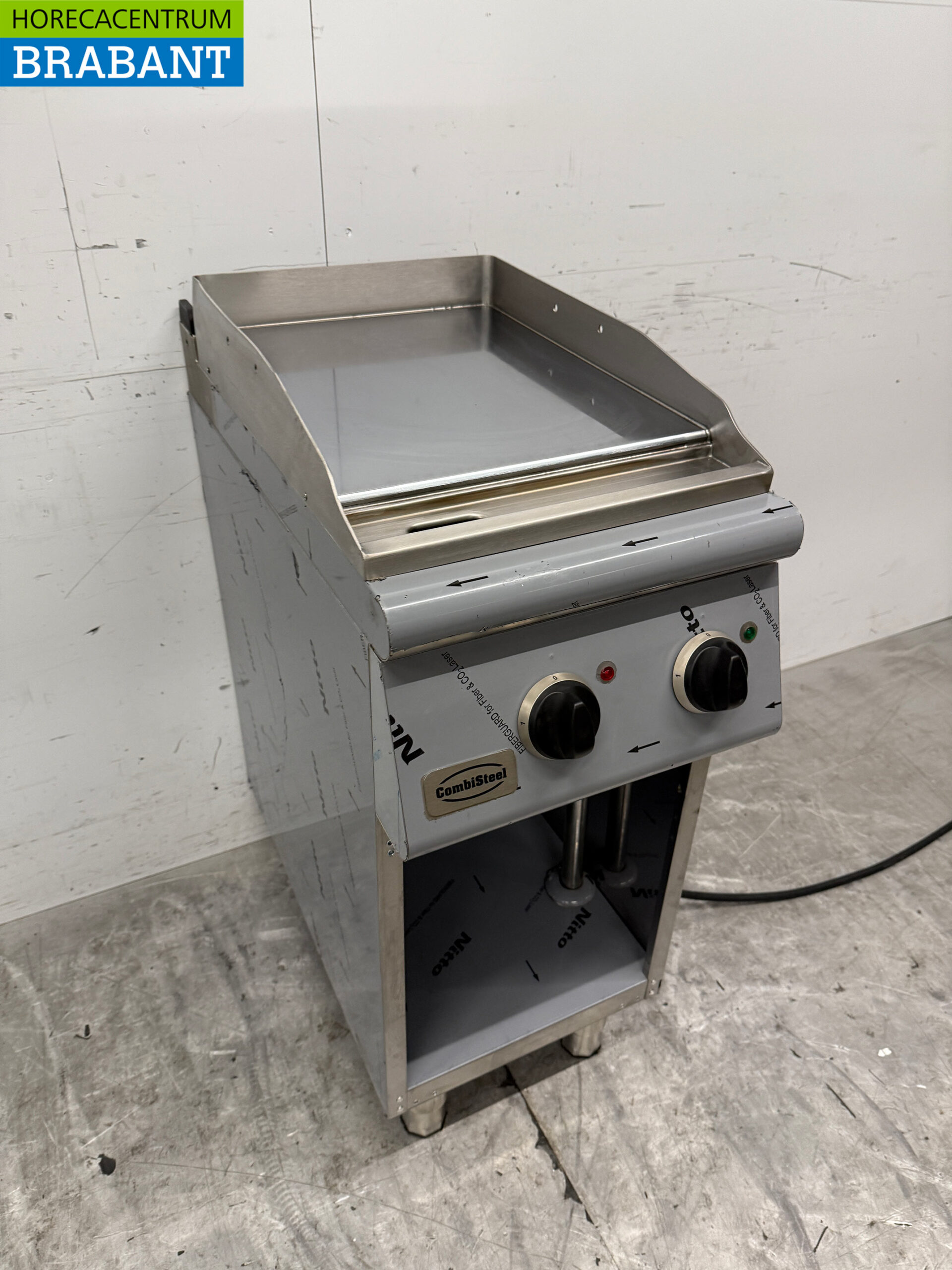 RVS Combisteel Spiegelbakplaat Chroom 40 cm 400V Horeca - Afbeelding 3