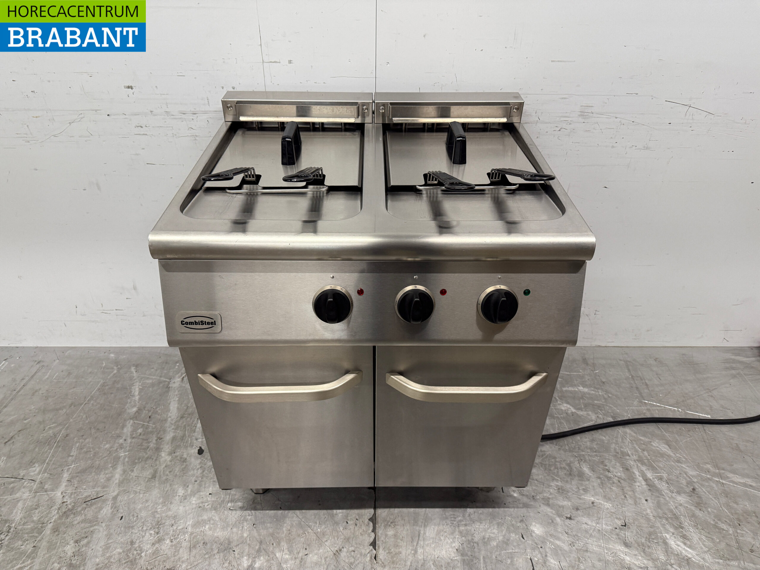 RVS Combisteel Dubbele Friteuse 2 x 18 liter 400V Horeca