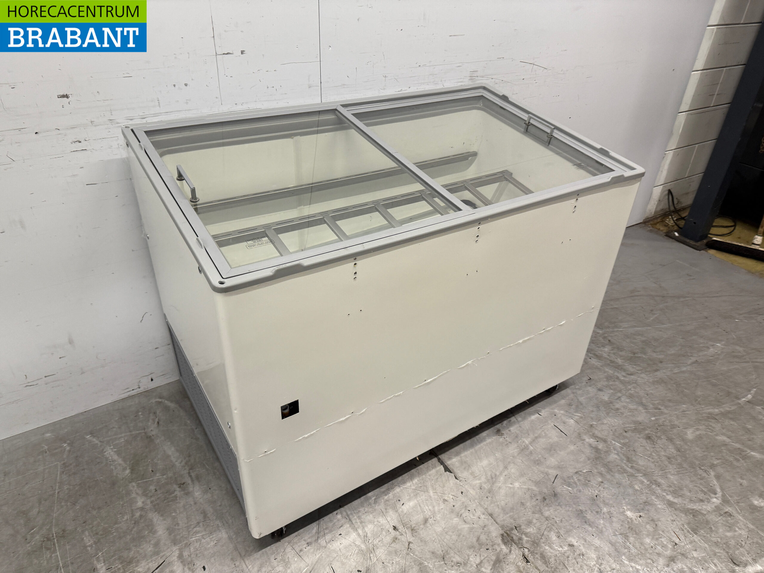 Verrijdbare Combisteel Ibiza Schepijsvitrine 8 bakken 230V Horeca - Afbeelding 3