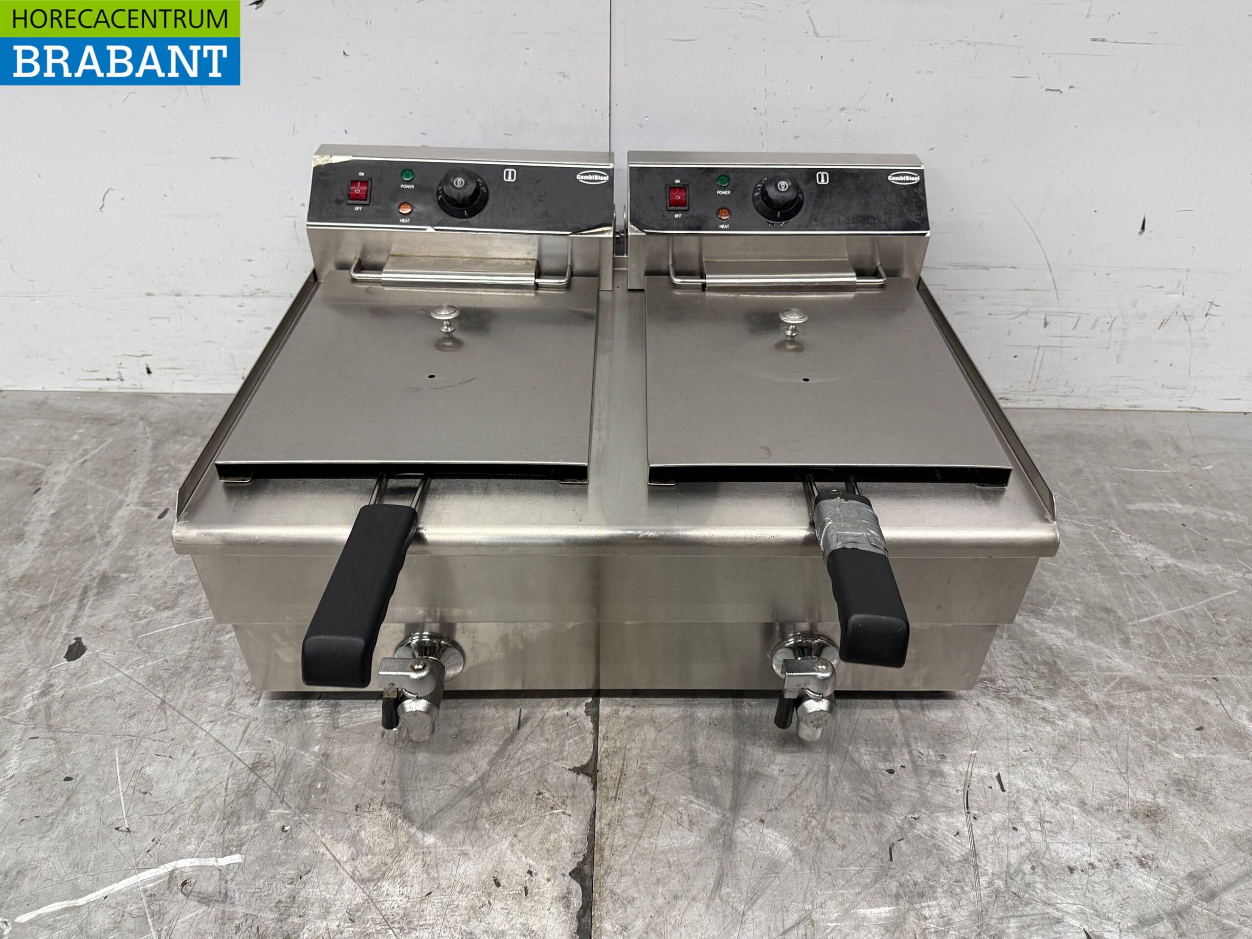 RVS Combisteel Dubbele Friteuse 2 x 16 liter 2 x 400V Horeca