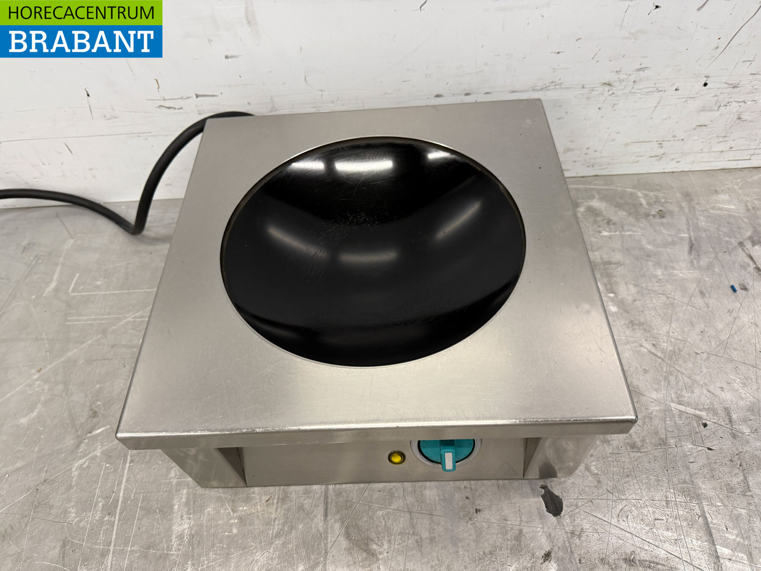 RVS Bohner Inductie Wok Wokplaat met wokpan 5 kW 400V Horeca - Afbeelding 2