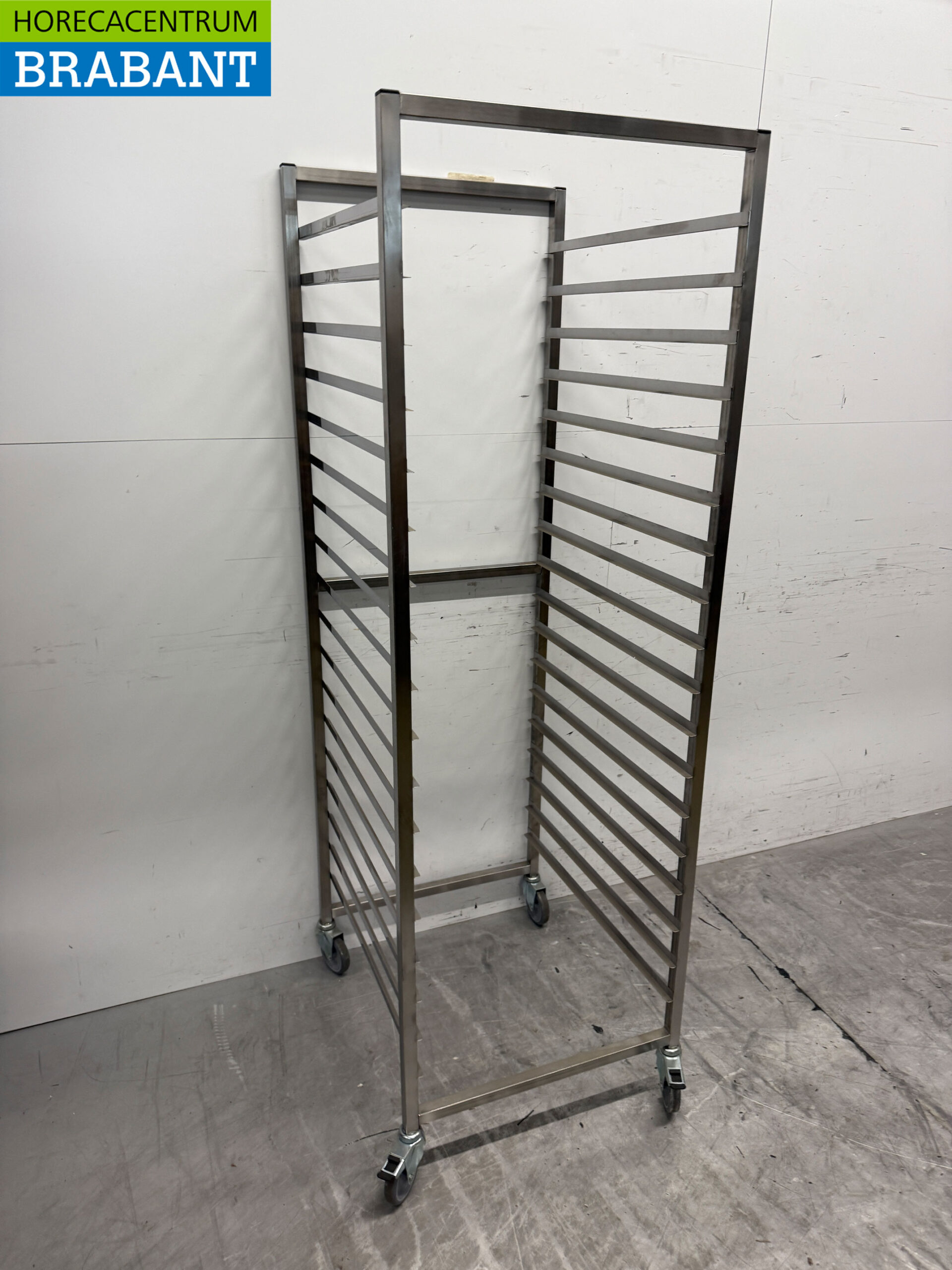 RVS Gastro M Gelaste Regaalwagen 18 x 2/1 GN Horeca - Afbeelding 2