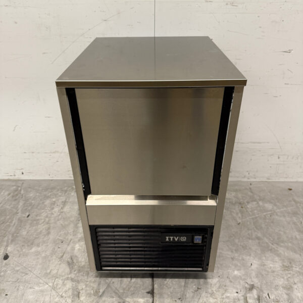 RVS ITV Ijsblokjesmachine 25 kg/24h bunker 6 kilo 230V Horeca