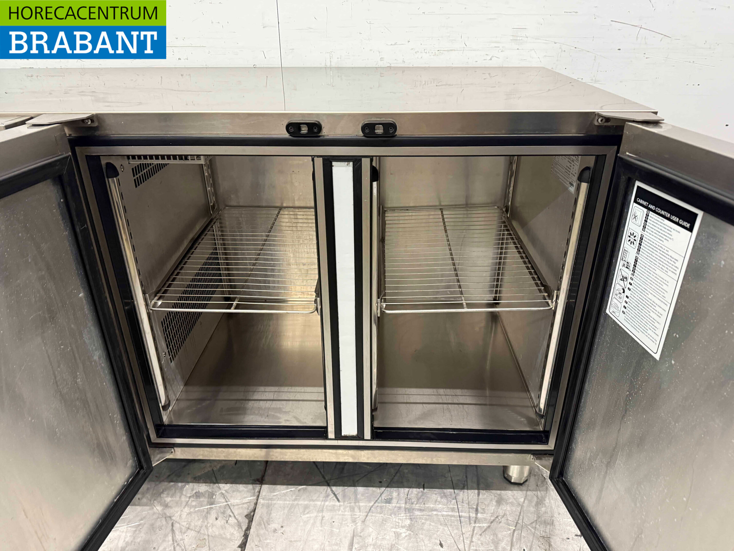 RVS Foster Koelwerkbank 2 deuren 142 cm 230V Horeca - Afbeelding 4