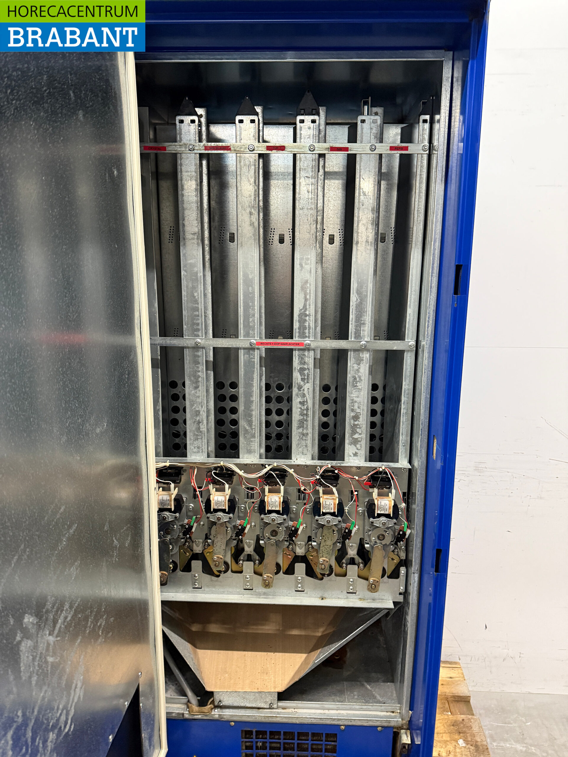 Vendo Blikjesautomaat 5 rijen 230V Horeca - Afbeelding 6