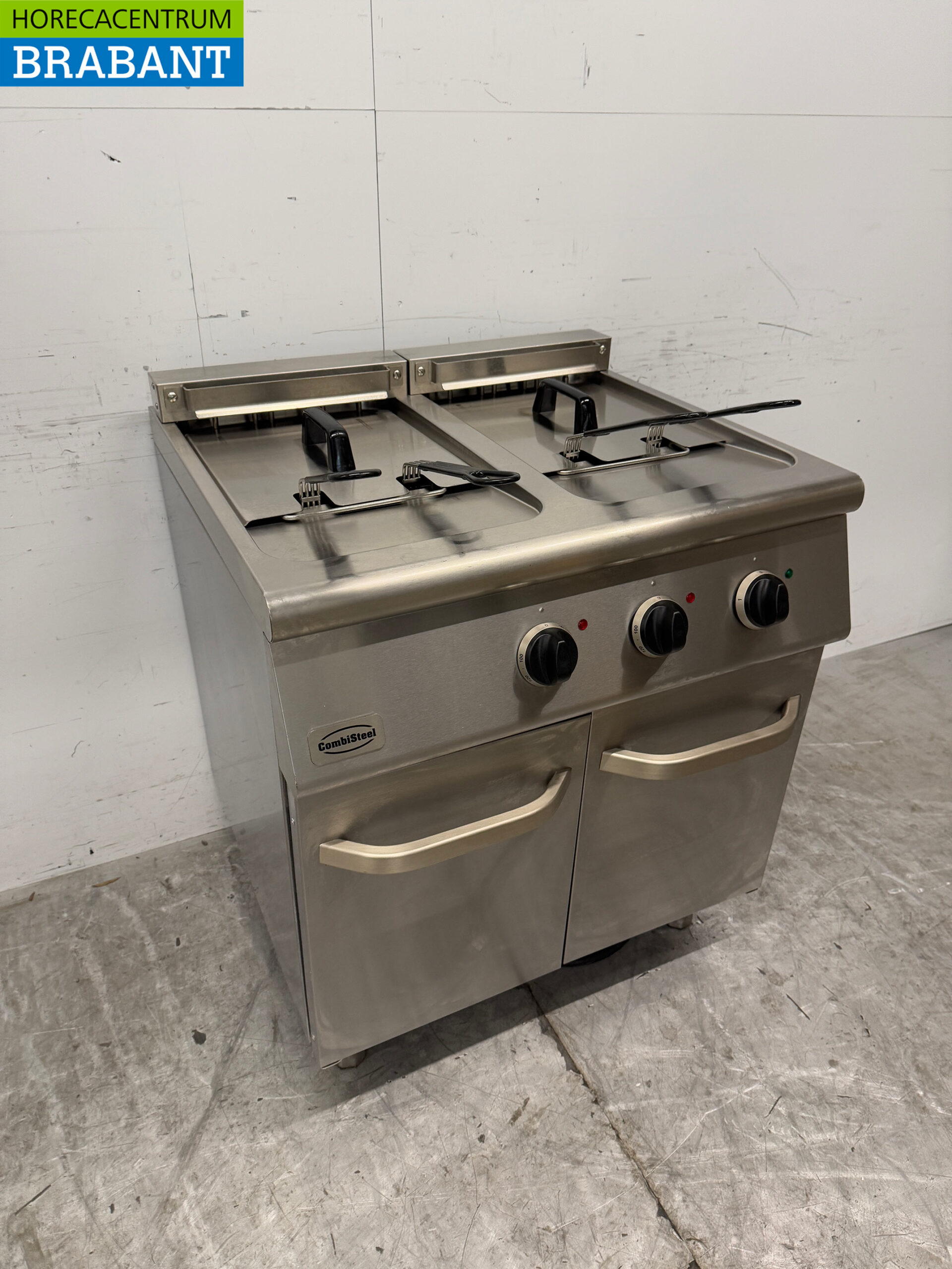RVS Combisteel Dubbele Friteuse 2 x 18 liter 400V Horeca - Afbeelding 3