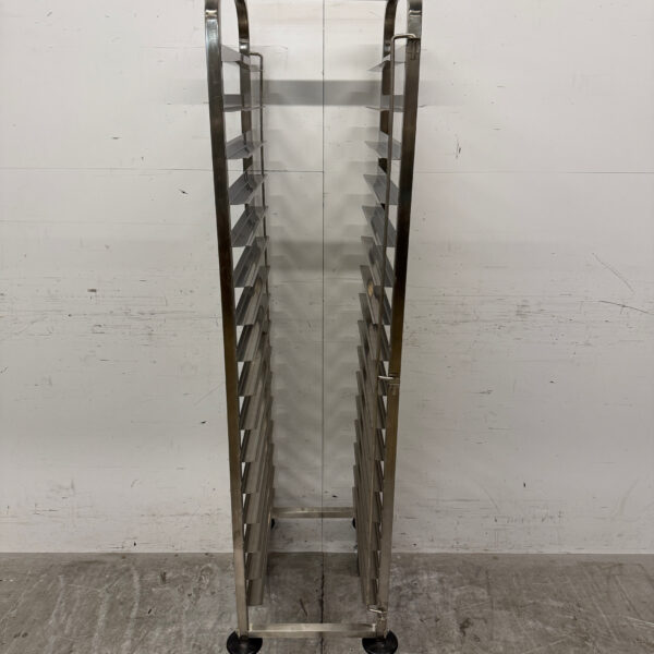 RVS Vogue Dienbladenafruimwagen 16 x 35/45 cm Dienbladen Horeca