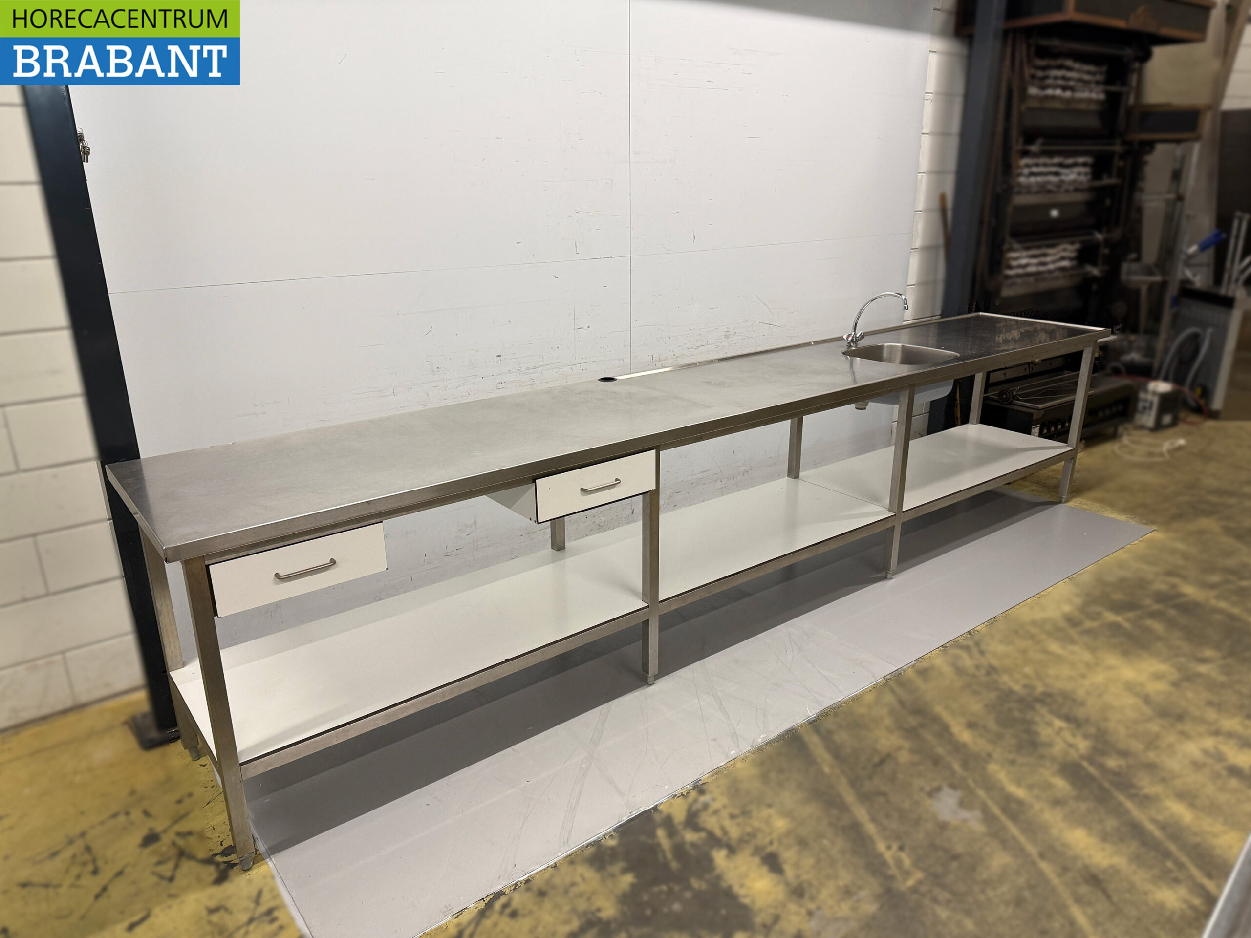 RVS Spoeltafel Spoelbak met kraan 420 x 70 x 91 cm Horeca - Afbeelding 3