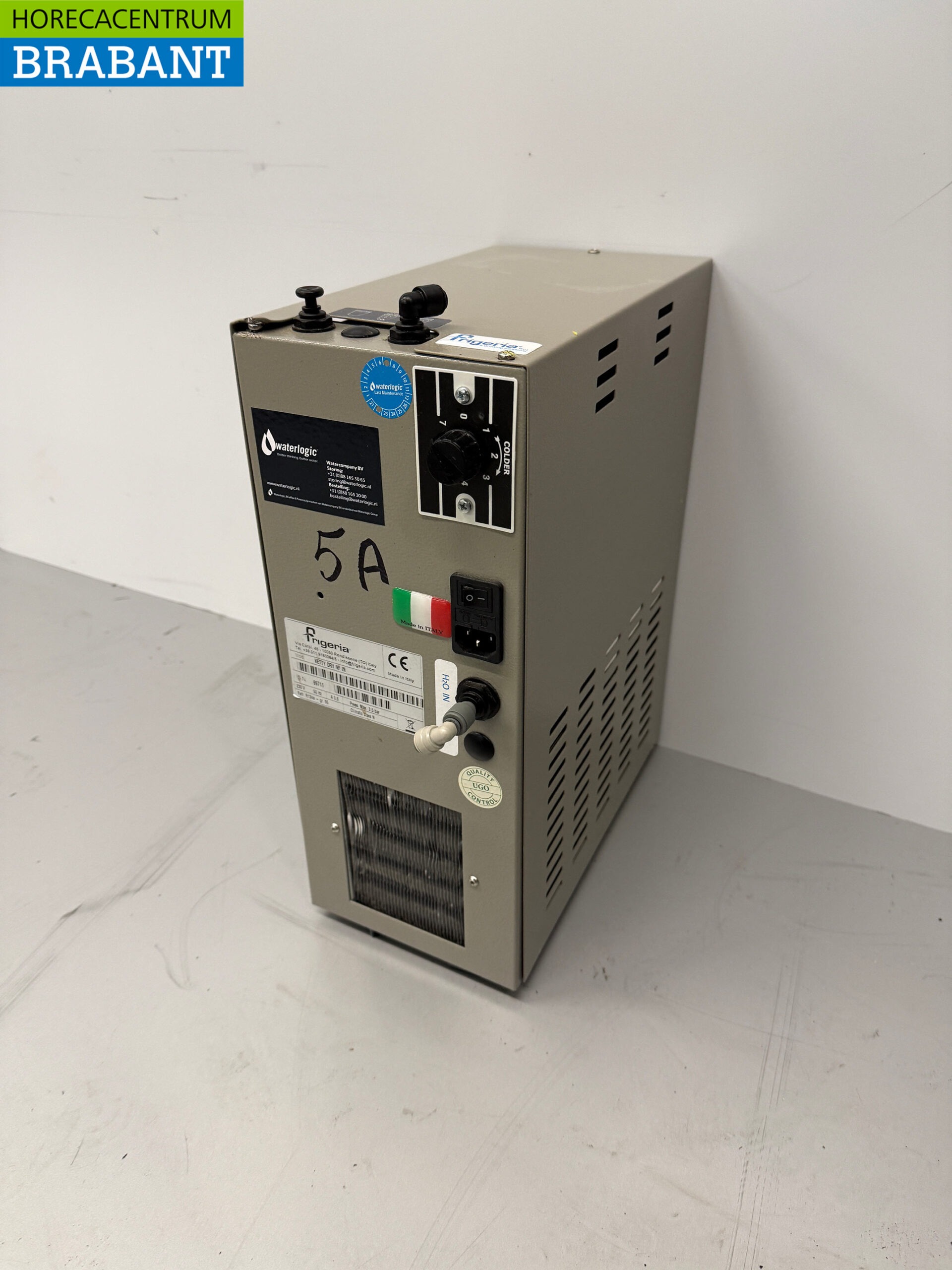 Frigeria Waterkoeler 25 liter per uur 230V Horeca - Afbeelding 2