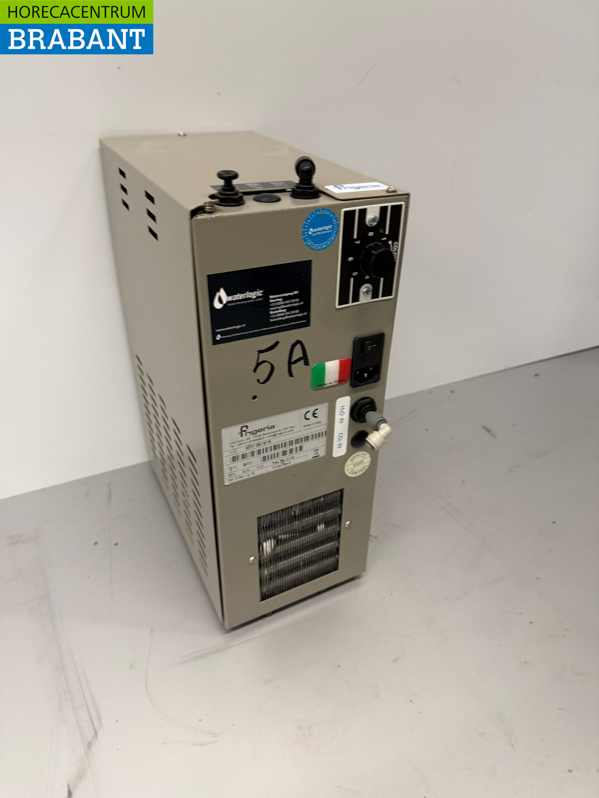 Frigeria Waterkoeler 25 liter per uur 230V Horeca - Afbeelding 3