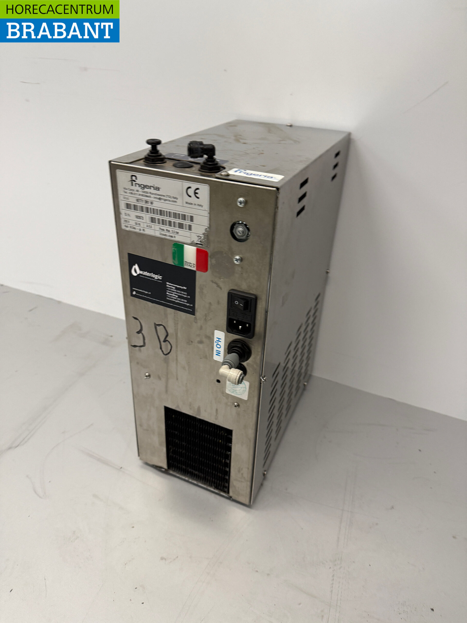 Frigeria Waterkoeler 25 liter per uur 230V Horeca - Afbeelding 2