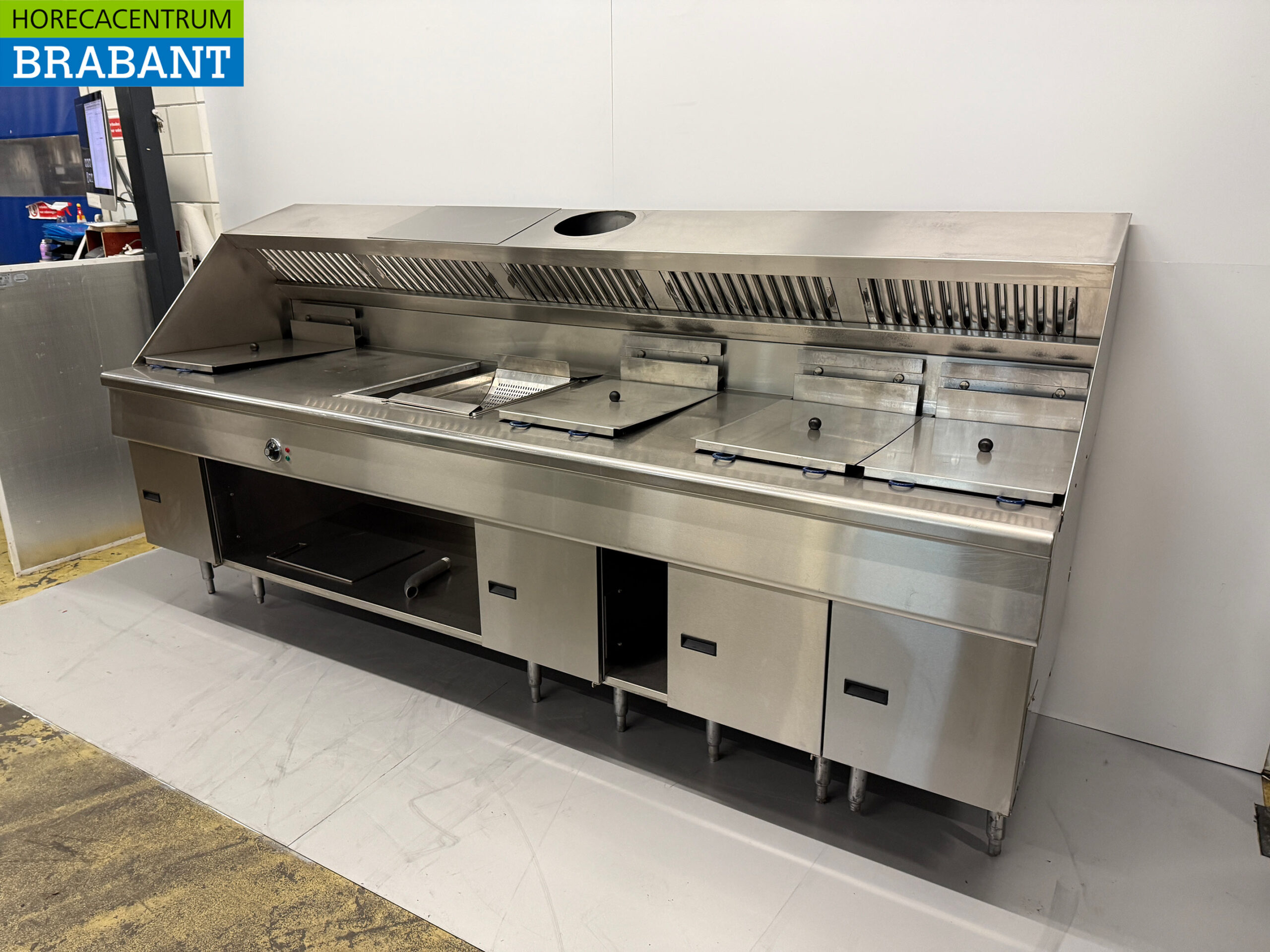 RVS Pitco SE14S Solstice Bakwand 4x Friteuse en bain marie/frietwarmer met afzuigkap 400V + 230V Horeca Cafetaria - Afbeelding 3