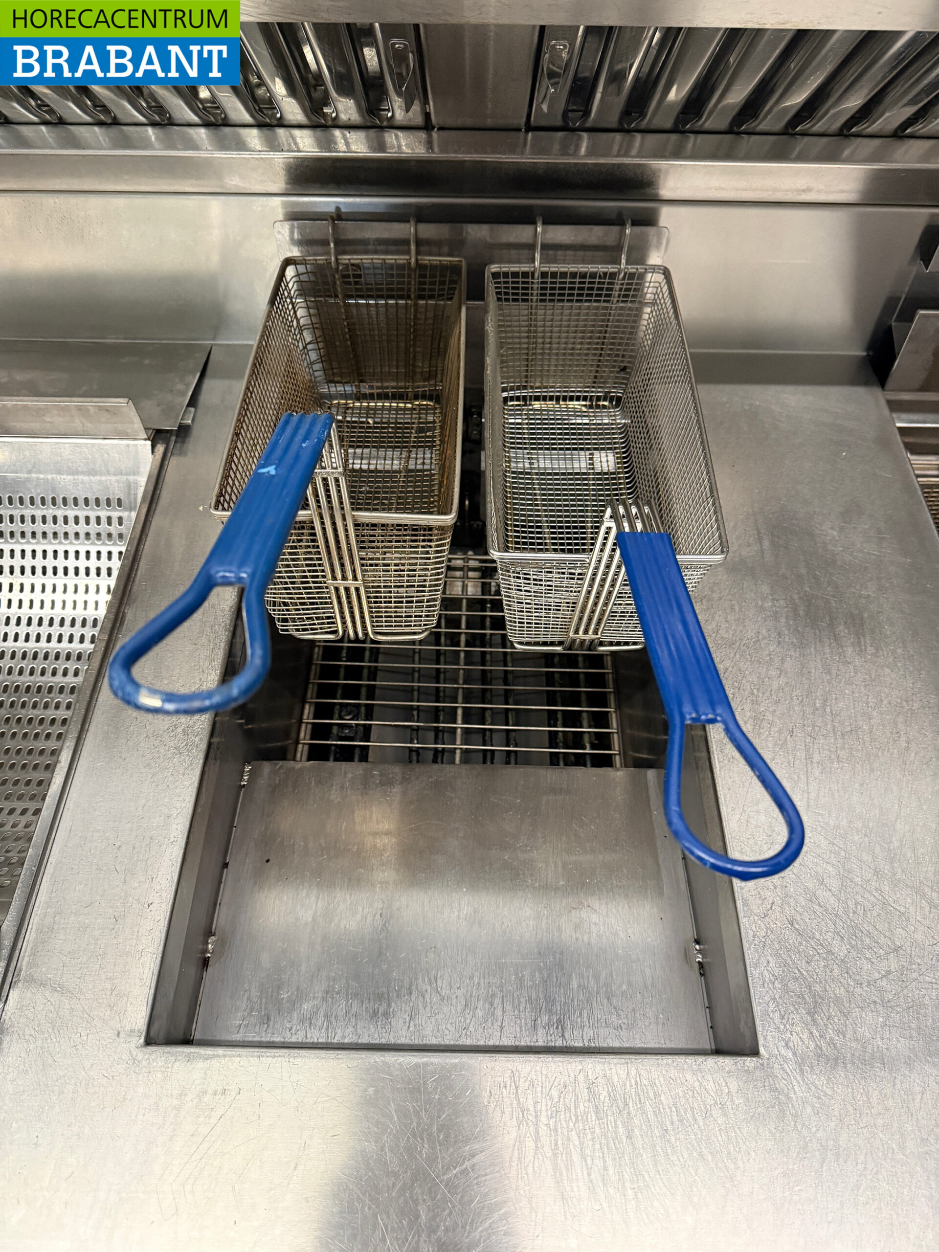 RVS Pitco SE14S Solstice Bakwand 4x Friteuse en bain marie/frietwarmer met afzuigkap 400V + 230V Horeca Cafetaria - Afbeelding 7