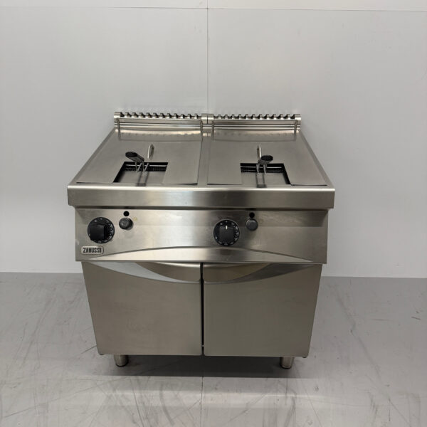 RVS Zanussi Dubbele Friteuse 2 x 10 liter GAS Horeca