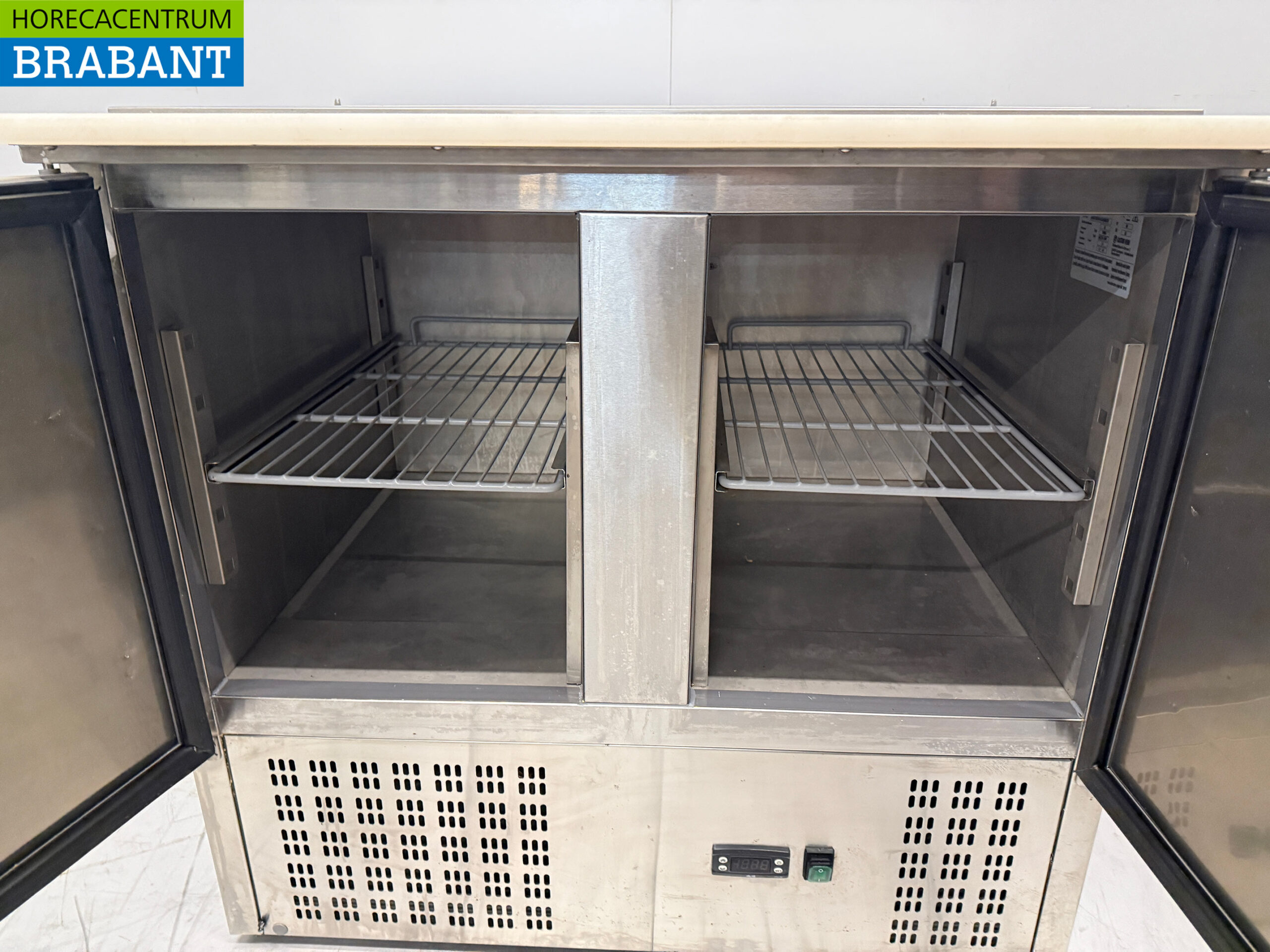 RVS Saladette Koelwerkbank 2 deuren 90 cm 230V Horeca - Afbeelding 5