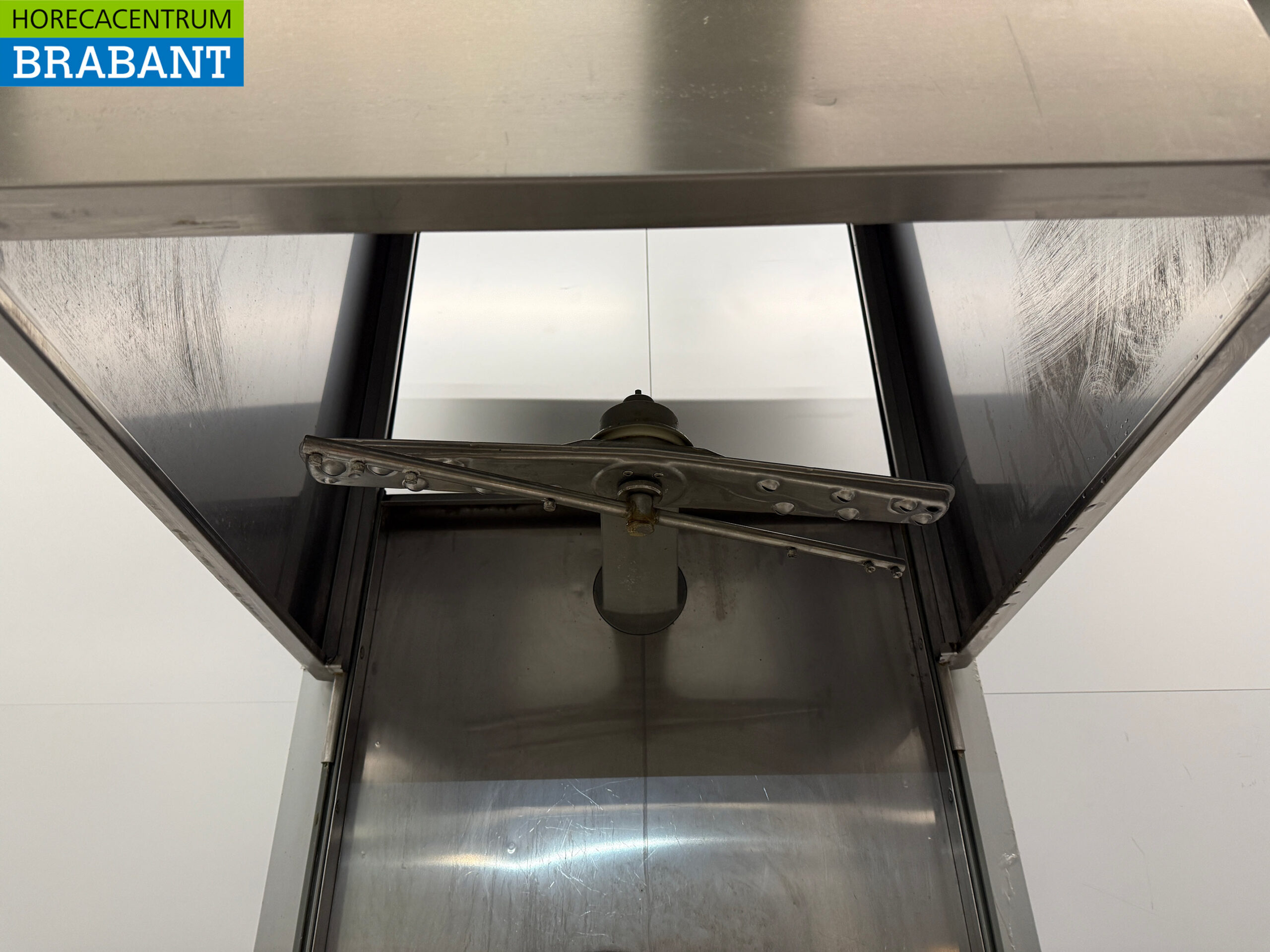 RVS Zanussi HHT8 Doorschuifvaatwasser 400V Horeca - Afbeelding 5