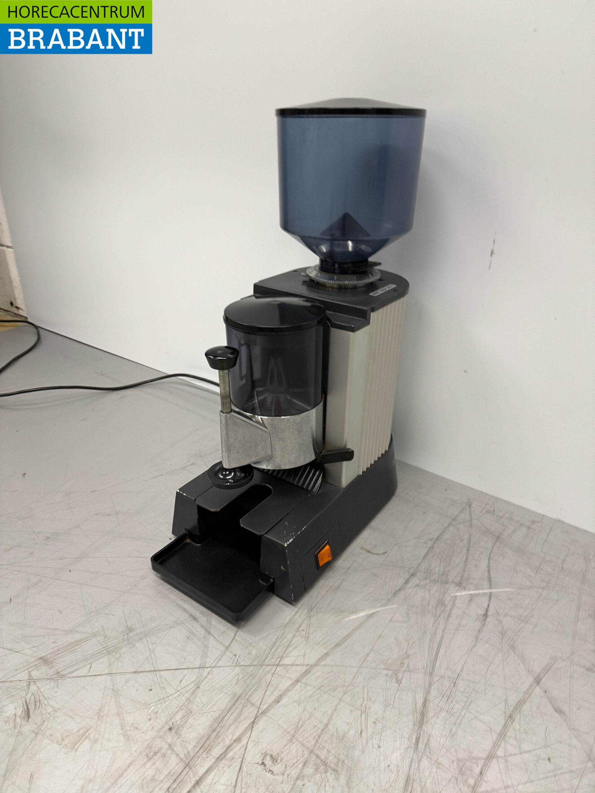 Carimali Bonenmaler Met Reservoir 230V Horeca - Afbeelding 2