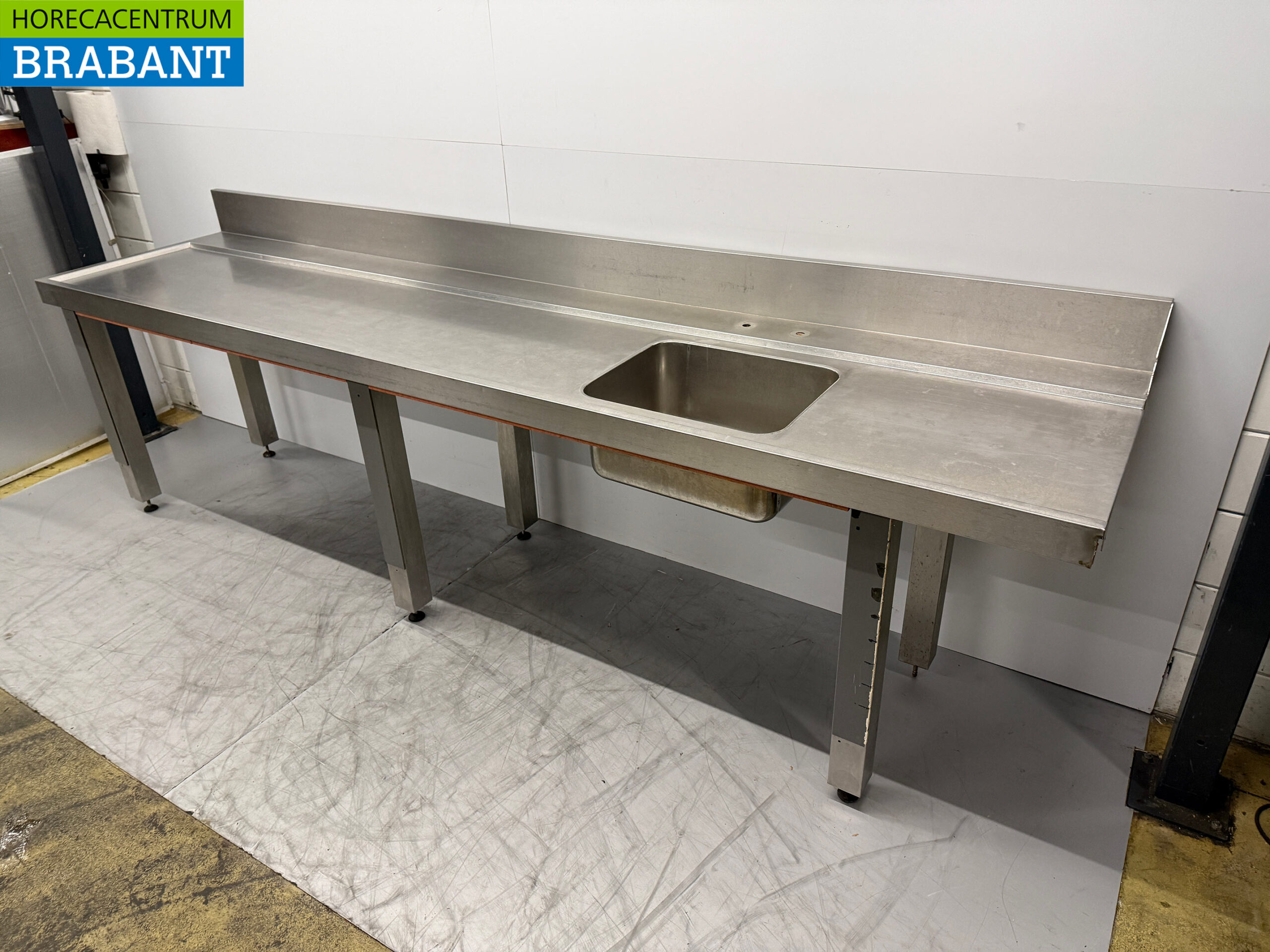 RVS Aanvoertafel T.B.V. Doorschuifvaatwasser 226 x 75 x 92 cm Horeca - Afbeelding 2