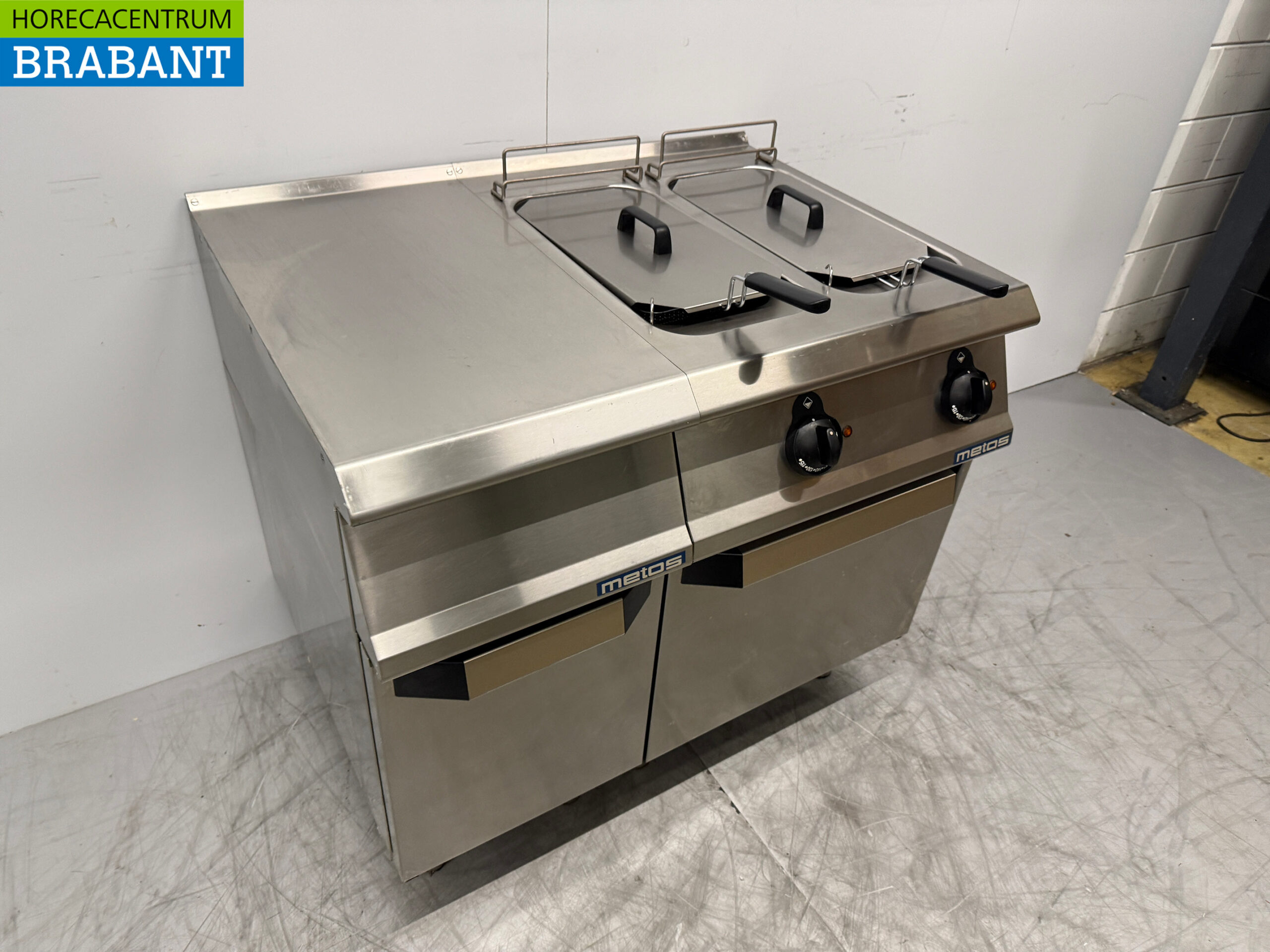 RVS Metos Dubbele Friteuse 10 liter 400V 120 cm Horeca - Afbeelding 3