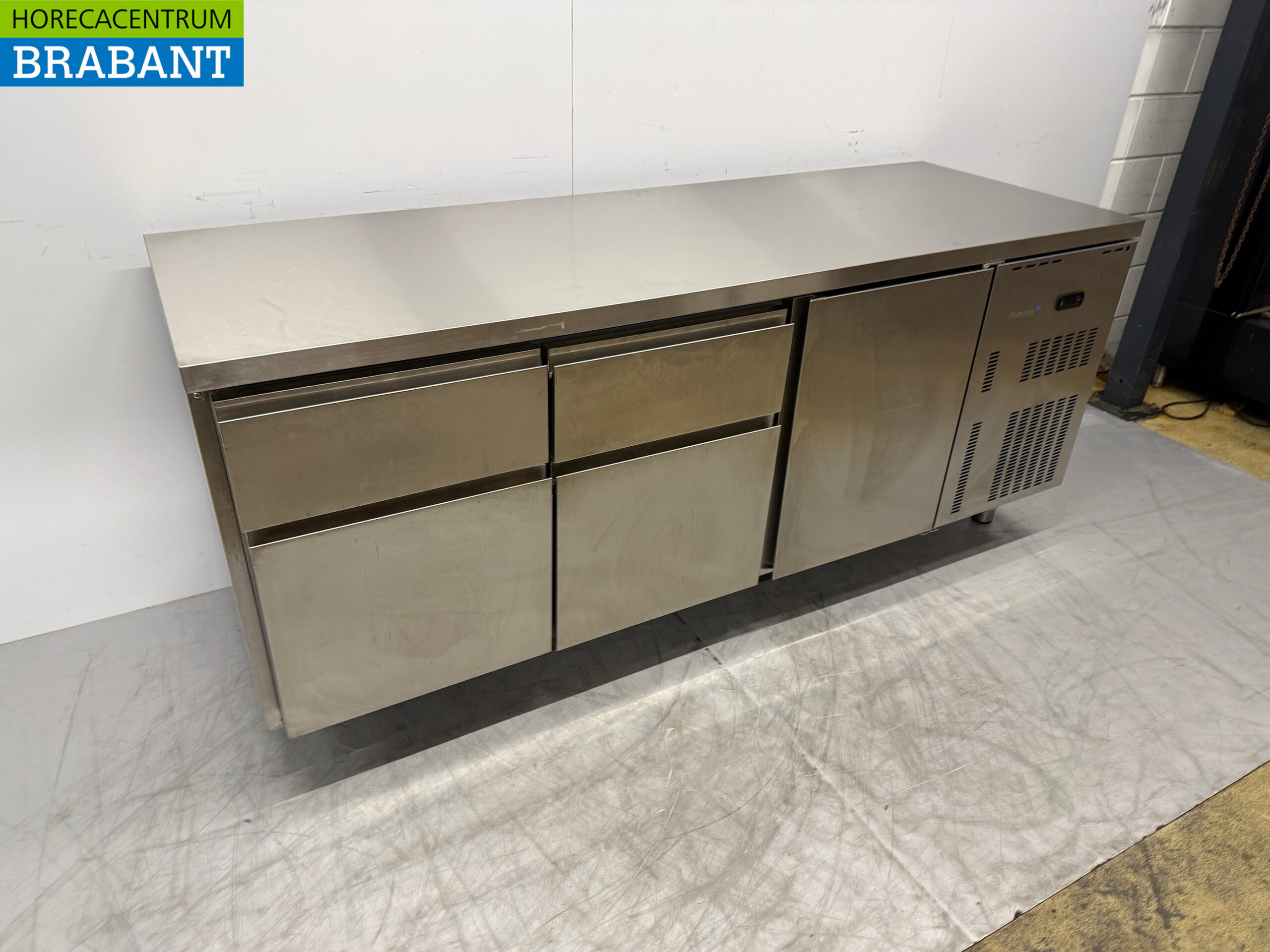 RVS Marecos Koelwerkbank 4 Laden en 1 Deur 200 cm 230V Horeca - Afbeelding 3