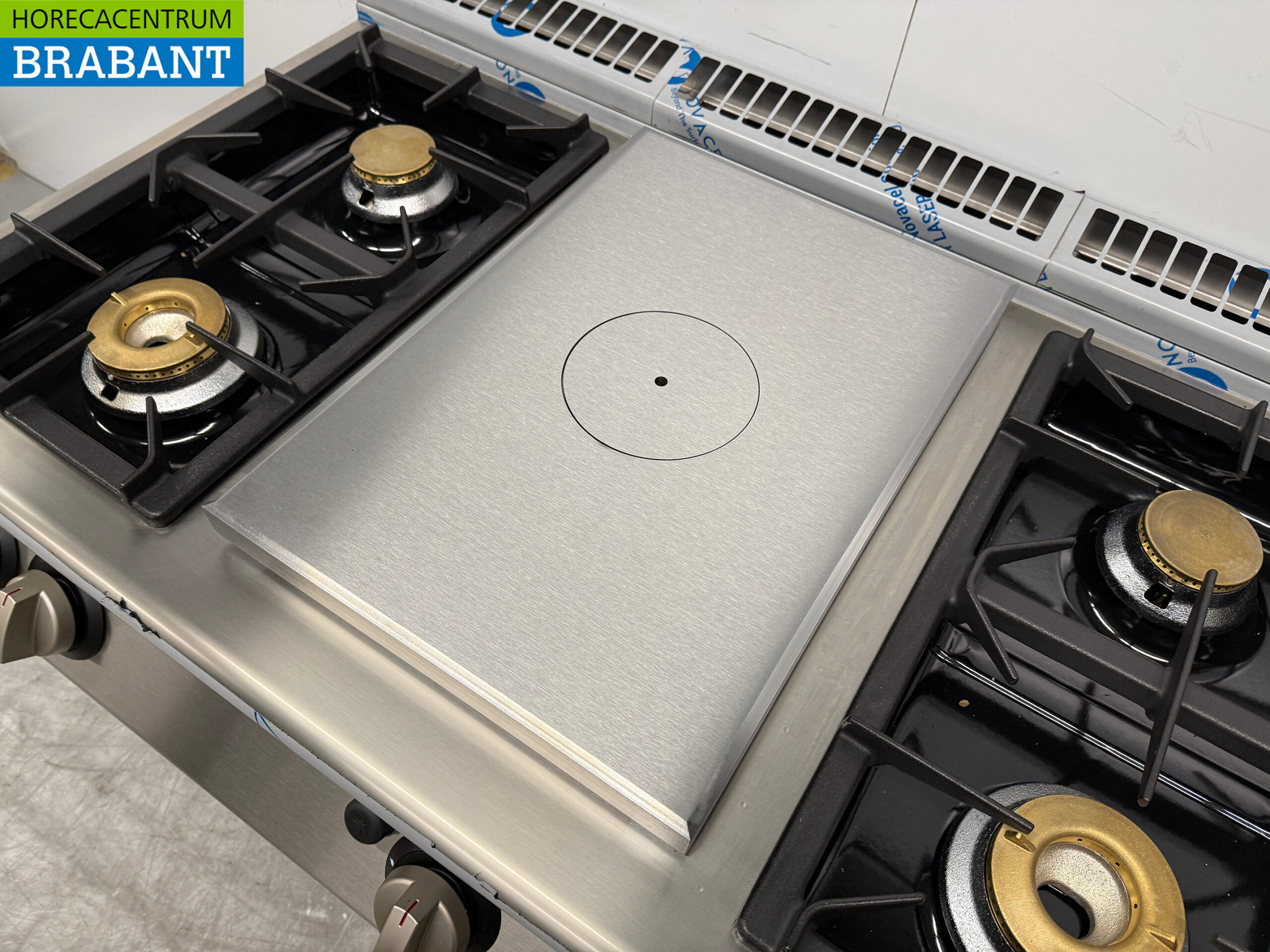 RVS Gastro-M 4 Pits Fornuis met Doorkookplaat 120 cm GAS Horeca - Afbeelding 6